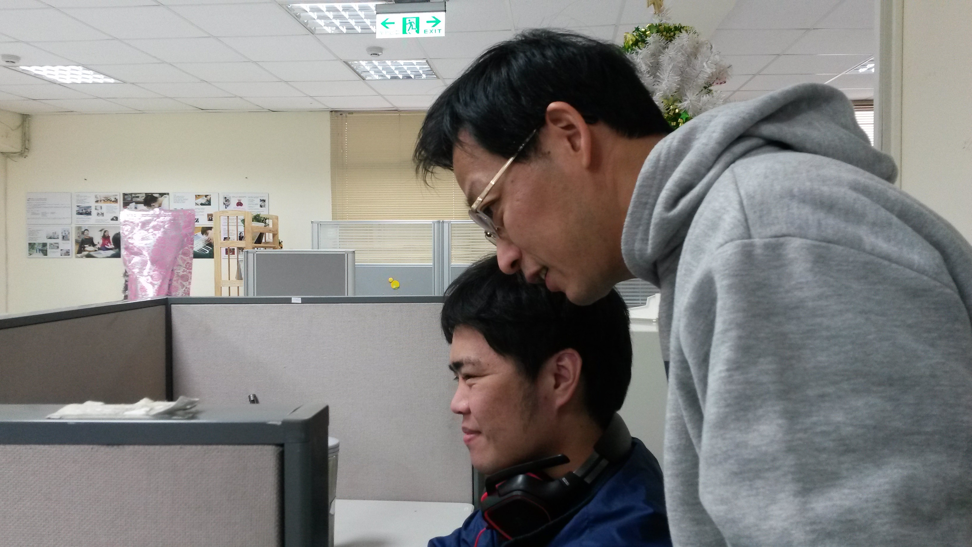 工程師(劉易哲)與顧問(郭顯堯Alex)的互動